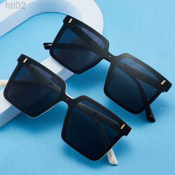 2023 fashion rice nail square sunglasses one piece sunglasses lens trend sunglasses 715, White;black
2023 fashion rice nail square sunglasses one piece sunglasses lens trend sunglasses 715, White;black