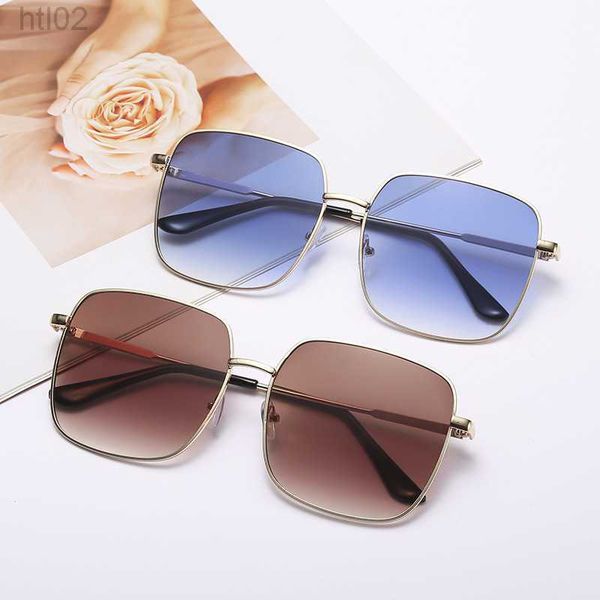 2023 korean new fashion trend sunglasses for men and women sun shading driving sunglasses polarizing 010, White;black
2023 korean new fashion trend sunglasses for men and women sun shading driving sunglasses polarizing 010, White;black