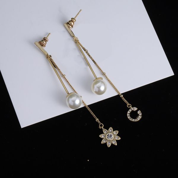 drop earrings designer earring pearl crystal 14k clover jewelry earring for woman wedding party gift, Golden;silver
drop earrings designer earring pearl crystal 14k clover jewelry earring for woman wedding party gift, Golden;silver
