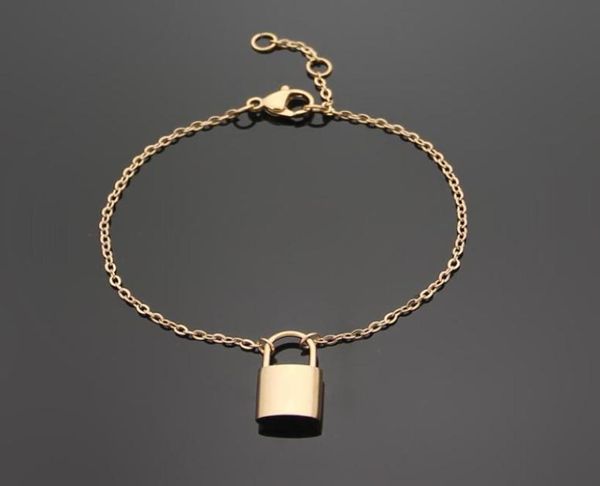 new fashion brand bracelet 316l titanium steel bracelet double pendant bracelet come with box suitable for couple1637672, Black
new fashion brand bracelet 316l titanium steel bracelet double pendant bracelet come with box suitable for couple1637672, Black