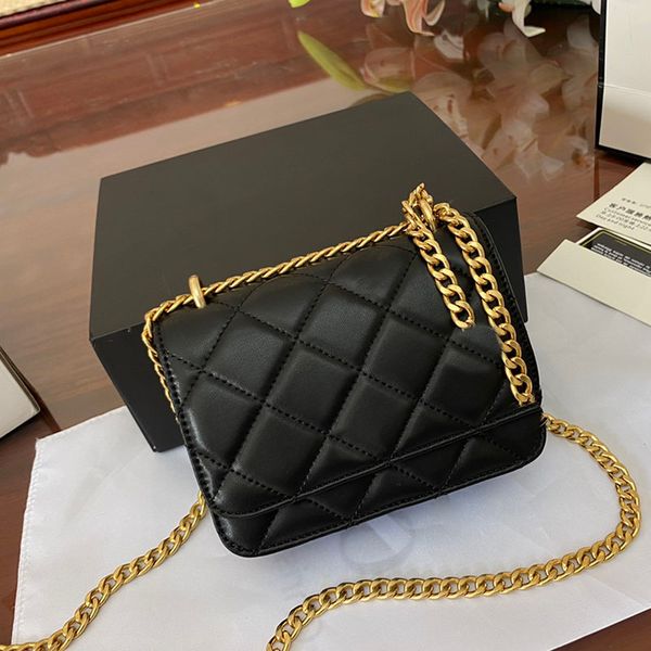designer luxurys bag gold chain wallet purse totes clutch flap handbag classic mini bags travel crossbody 22a woc summer shoulder size 15x10
designer luxurys bag gold chain wallet purse totes clutch flap handbag classic mini bags travel crossbody 22a woc summer shoulder size 15x10