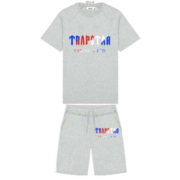 men's t-shirts brand trapstar clothing t-shirt tracksuit sets harajuku tee funny hip hop color t shirt beach casual shorts se 7vkio, White;black
men's t-shirts brand trapstar clothing t-shirt tracksuit sets harajuku tee funny hip hop color t shirt beach casual shorts se 7vkio, White;black