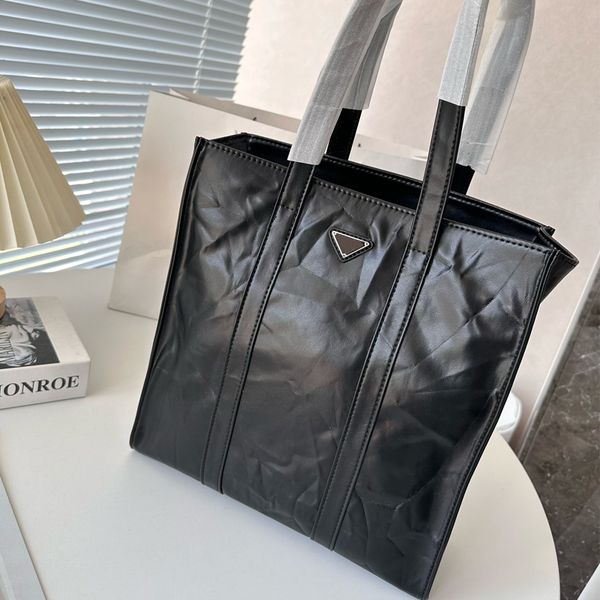 plain tote bag fashion shopping bags women handbag large capacity shoulder purse genuine leather wrinkle travel package internal zipper pock
plain tote bag fashion shopping bags women handbag large capacity shoulder purse genuine leather wrinkle travel package internal zipper pock