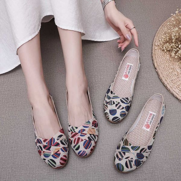 23 new low heel colored lazy shoes in autumn breathable and comfortable canvas shoes with cow rib sole and one step mom's shoes 0517, Black
23 new low heel colored lazy shoes in autumn breathable and comfortable canvas shoes with cow rib sole and one step mom's shoes 0517, Black