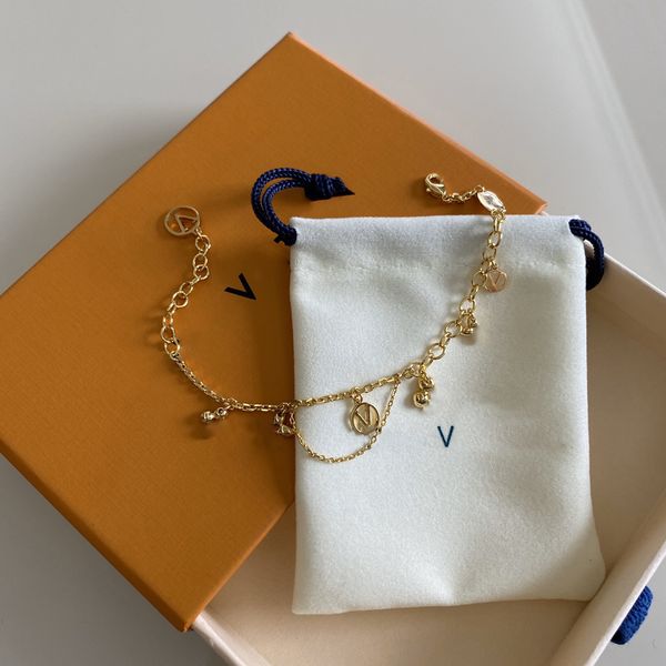 designer bracelet luxury bracelets for women bracelets mens bracelet gold charm bracelet clover charm classic letters jewelry gifts trendy n, Golden;silver
designer bracelet luxury bracelets for women bracelets mens bracelet gold charm bracelet clover charm classic letters jewelry gifts trendy n, Golden;silver