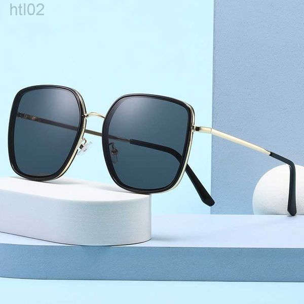 2023 new korean large frame sunglasses fashion women's sunglasses uv protection glasses 8055, White;black
2023 new korean large frame sunglasses fashion women's sunglasses uv protection glasses 8055, White;black