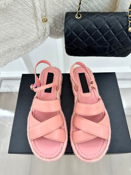 everything hemp rope breathable open toe sandals designer style high-quality beach slippers, Black
everything hemp rope breathable open toe sandals designer style high-quality beach slippers, Black