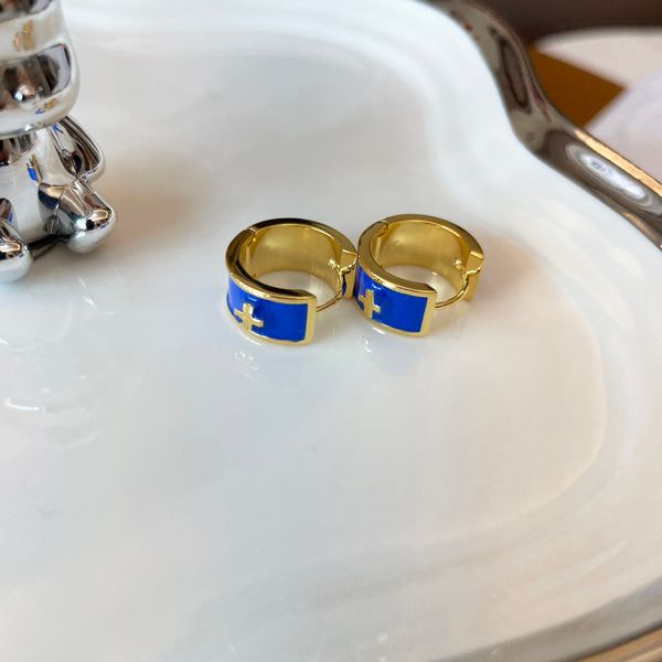 t brand baroque earrings enameled earrings colored earrings women luxury brand design earring wedding party jewelry, Golden;silver
t brand baroque earrings enameled earrings colored earrings women luxury brand design earring wedding party jewelry, Golden;silver