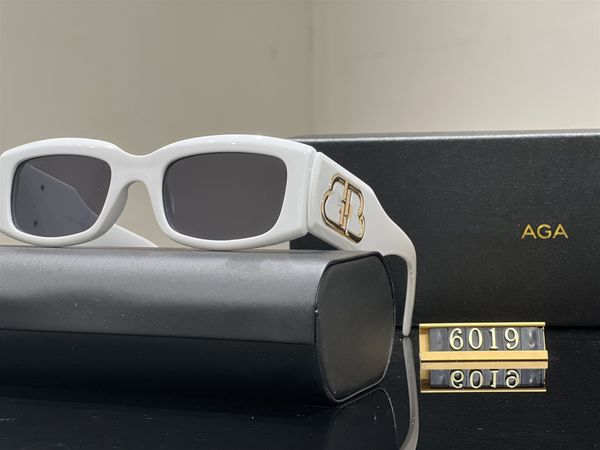 Glasses Sunglasses 5A Sunglasses Designer for Women and Men Fashion Model Special UV 400 Protection Letters Leg Double Beam Big Frame
Glasses Sunglasses 5A Sunglasses Designer for Women and Men Fashion Model Special UV 400 Protection Letters Leg Double Beam Big Frame