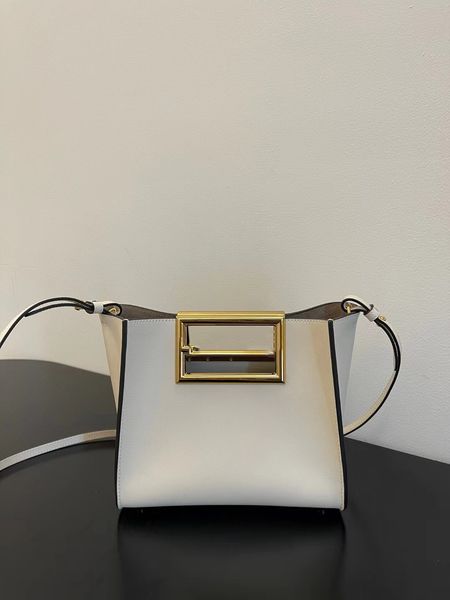 women's bag high-end customized quality french imported first layer leather fashion leisure entertainment universal
women's bag high-end customized quality french imported first layer leather fashion leisure entertainment universal