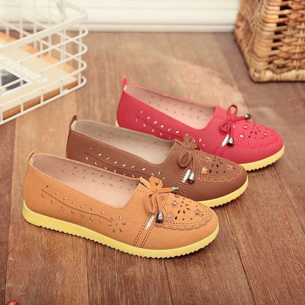 women's old beijing cloth shoes women's breathable leather breathable shallow mouth elderly mom's shoes soft sole casual anti, Black
women's old beijing cloth shoes women's breathable leather breathable shallow mouth elderly mom's shoes soft sole casual anti, Black