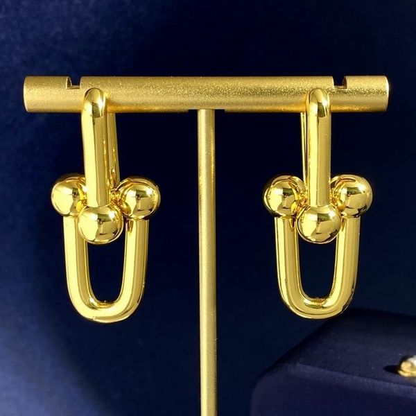 2023 lovely cute earring gold stainless steel chain joint round balls women dangle & chandelier with dust bag and box, Silver
2023 lovely cute earring gold stainless steel chain joint round balls women dangle & chandelier with dust bag and box, Silver