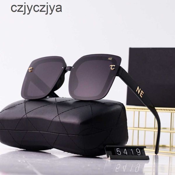 sunglasses designer sunglasses fashion luxury sunglasses for women men exquisite vintage full frame driving beach shading uv protection pola, White;black
sunglasses designer sunglasses fashion luxury sunglasses for women men exquisite vintage full frame driving beach shading uv protection pola, White;black