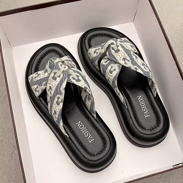 summer slippers women's outer wear comfortable lightweight 2023 fairy wind fashion platform beach sandals, Black
summer slippers women's outer wear comfortable lightweight 2023 fairy wind fashion platform beach sandals, Black