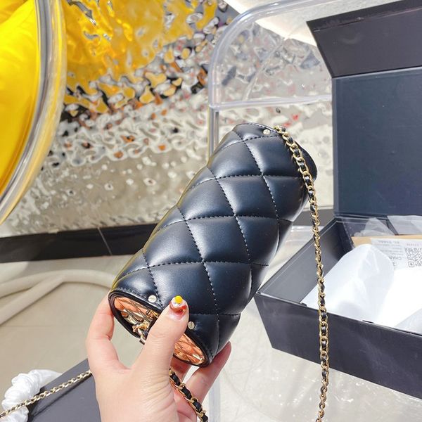 cc bag chain lambskin handbag shopping bag designer bag crossbody shoulder durm bags womens wallet purse classic fashion barrel-shaped matel
cc bag chain lambskin handbag shopping bag designer bag crossbody shoulder durm bags womens wallet purse classic fashion barrel-shaped matel
