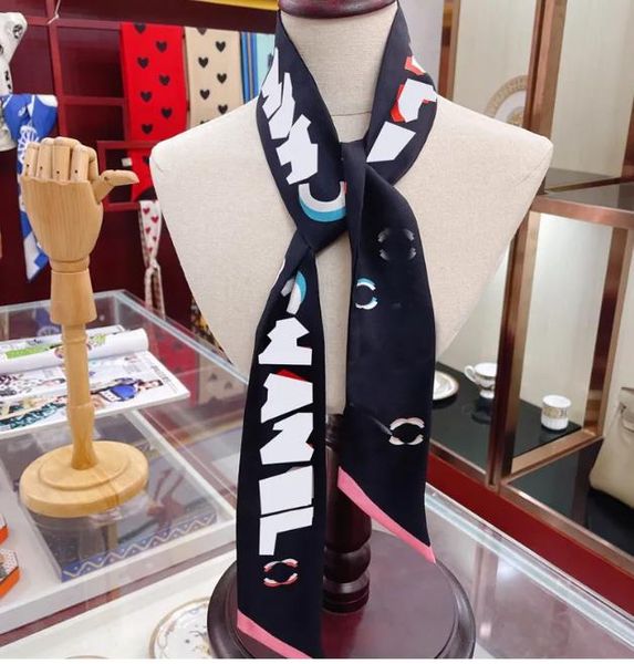 designer handbag scarf new women letter print floral silk scarves headband elegant bag ribbon small scarf tie hair handbag wrist double side, Blue;gray
designer handbag scarf new women letter print floral silk scarves headband elegant bag ribbon small scarf tie hair handbag wrist double side, Blue;gray