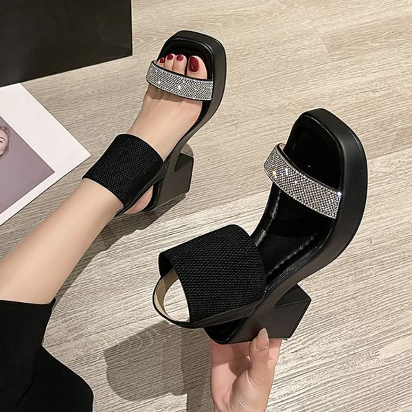 sandals sandal gladiator antiselip untuk wanita sandal platform hak tinggi kain melar modis tebal kristal 230517, Black
sandals sandal gladiator antiselip untuk wanita sandal platform hak tinggi kain melar modis tebal kristal 230517, Black