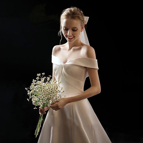 white satin wedding dresses off shoulder simple elegant chapel train backless a line boat neck princess bridal gowns plus size
white satin wedding dresses off shoulder simple elegant chapel train backless a line boat neck princess bridal gowns plus size