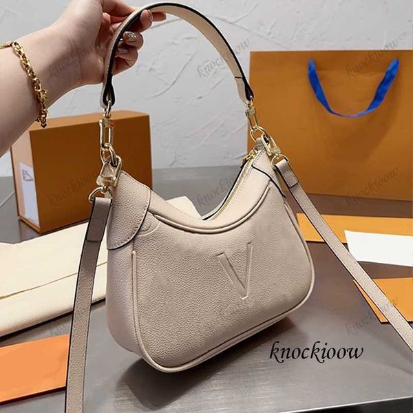 designer bag luxury crossbody genuine leather handbag women shoulder bag fashion underarm bag three colors available classic purse 230512
designer bag luxury crossbody genuine leather handbag women shoulder bag fashion underarm bag three colors available classic purse 230512