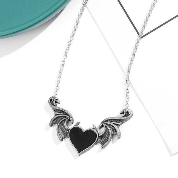 jewelry pendant necklace devil wings necklace gothic punk hip hop heart-shaped oil dripping necklace, Black
jewelry pendant necklace devil wings necklace gothic punk hip hop heart-shaped oil dripping necklace, Black