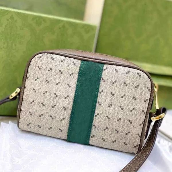 2023 luxurys designers womens handbags fashion bags purse genuine leather letter handbag cross body shoulder purses bag classic, Black;red
2023 luxurys designers womens handbags fashion bags purse genuine leather letter handbag cross body shoulder purses bag classic, Black;red