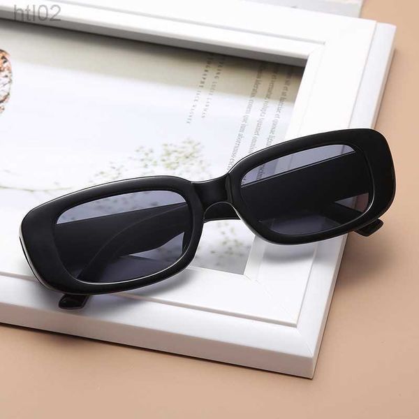 2023 korean new fashion small frame net red sunglasses female sunshade driving sunglasses 999, White;black
2023 korean new fashion small frame net red sunglasses female sunshade driving sunglasses 999, White;black
