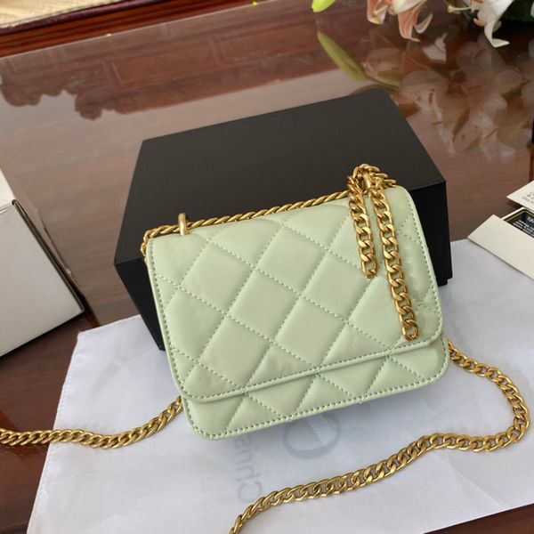 luxurys designer bag gold chain wallet purse totes clutch flap handbag classic mini bags travel crossbody 22a woc summer shoulder size 15x10
luxurys designer bag gold chain wallet purse totes clutch flap handbag classic mini bags travel crossbody 22a woc summer shoulder size 15x10