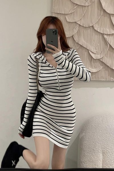 dresses mini casual zip striped hooded dress bodycon hip slim black white contrast sweater dress 2023 vestido, Black;gray
dresses mini casual zip striped hooded dress bodycon hip slim black white contrast sweater dress 2023 vestido, Black;gray