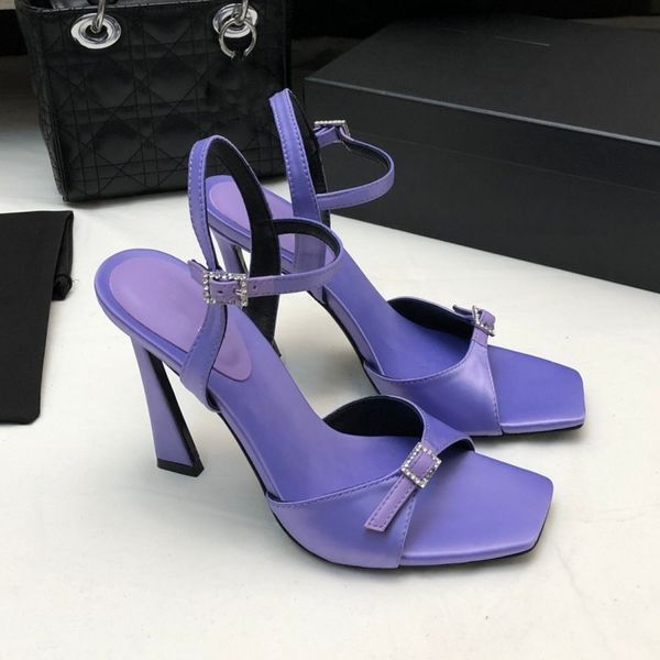 2023 latest fashion purple black blue leather sandals high heels women shoes crystals buckle slingback yl luxury .5cm stiletto wedding dre
2023 latest fashion purple black blue leather sandals high heels women shoes crystals buckle slingback yl luxury .5cm stiletto wedding dre