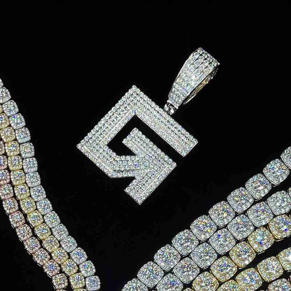 925 sterling silver/10k gold/ 14k/ 18k vvs d iced out moissanite baguette diamond hip hop custom pendant for men
925 sterling silver/10k gold/ 14k/ 18k vvs d iced out moissanite baguette diamond hip hop custom pendant for men