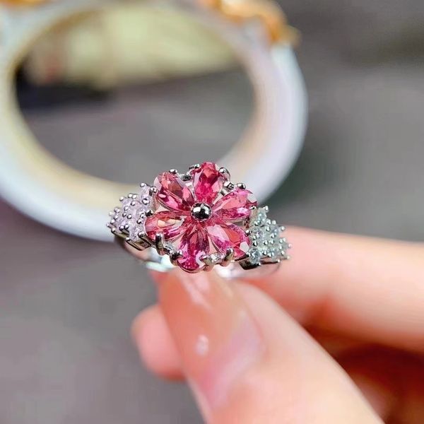 with side stones cincin perak garnet alami 100 untuk pesta 7 buah 3mm 5mm grade vvs batu kelahiran januari 230517, Silver
with side stones cincin perak garnet alami 100 untuk pesta 7 buah 3mm 5mm grade vvs batu kelahiran januari 230517, Silver