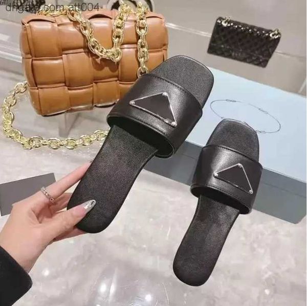 designer shoes sheepskin slippers women's summer flat bottom tricolor sandals geometry slipper lady luxury sandal fashion new style lei, Black
designer shoes sheepskin slippers women's summer flat bottom tricolor sandals geometry slipper lady luxury sandal fashion new style lei, Black