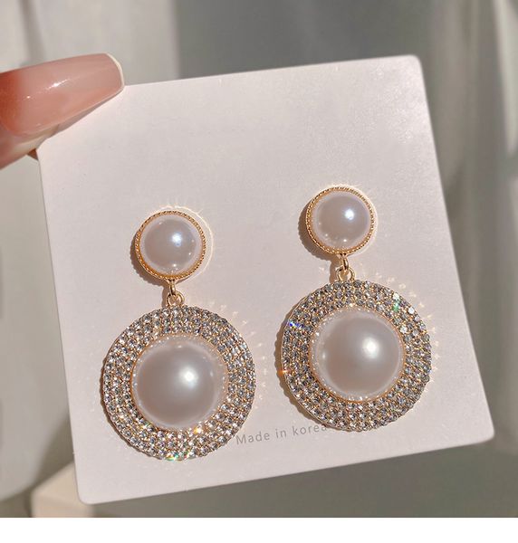 s3662 fashion jewelry dangle faux pearl earrings for women s925 silver needle rhinestone stud earrings
s3662 fashion jewelry dangle faux pearl earrings for women s925 silver needle rhinestone stud earrings