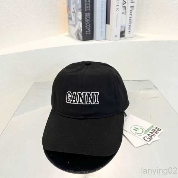 ball caps high-quality embroidery washed cotton baseball caps men's women's adjustable duck cap student ganni fashion multi-color, Blue;gray
ball caps high-quality embroidery washed cotton baseball caps men's women's adjustable duck cap student ganni fashion multi-color, Blue;gray