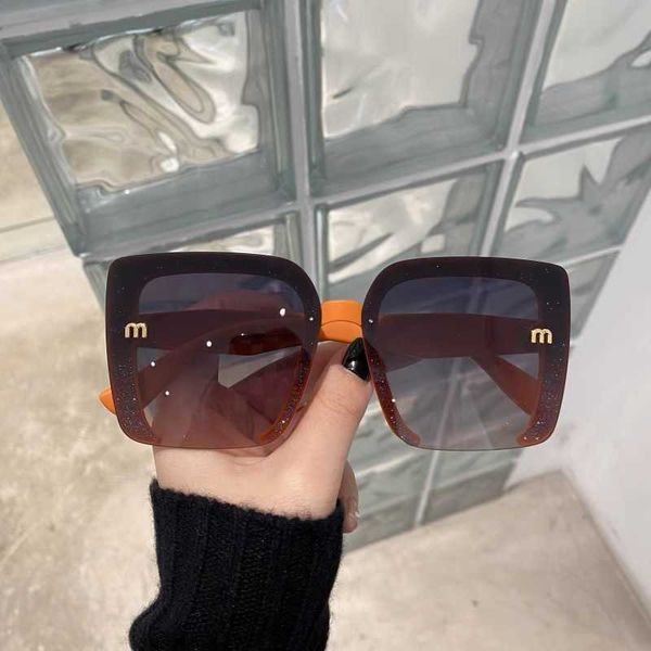 2023 m new fashion trend large frame polarized women's with sunglasses pc, White;black
2023 m new fashion trend large frame polarized women's with sunglasses pc, White;black