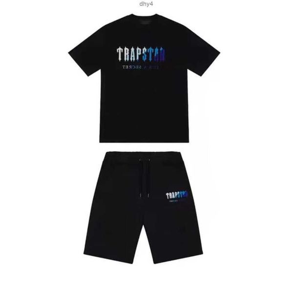 22ss new trapstar london t shirt men and women embroidered chenille decoded chord suit - revolution luxury trapstars tee trapstar. 12 9fe1u, White;black
22ss new trapstar london t shirt men and women embroidered chenille decoded chord suit - revolution luxury trapstars tee trapstar. 12 9fe1u, White;black