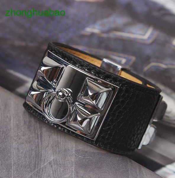 hemres designer bracelet jewelry h buckle black leather nail titanium steel wide punk rivet design japanese and korean bracelet women's
hemres designer bracelet jewelry h buckle black leather nail titanium steel wide punk rivet design japanese and korean bracelet women's
