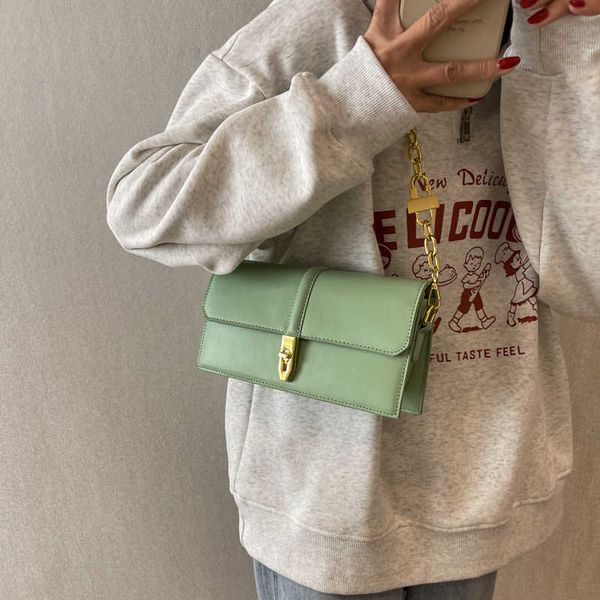 left side flip arm bag for women new trends designer classic cross body chain handbags and small wallets 230424
left side flip arm bag for women new trends designer classic cross body chain handbags and small wallets 230424
