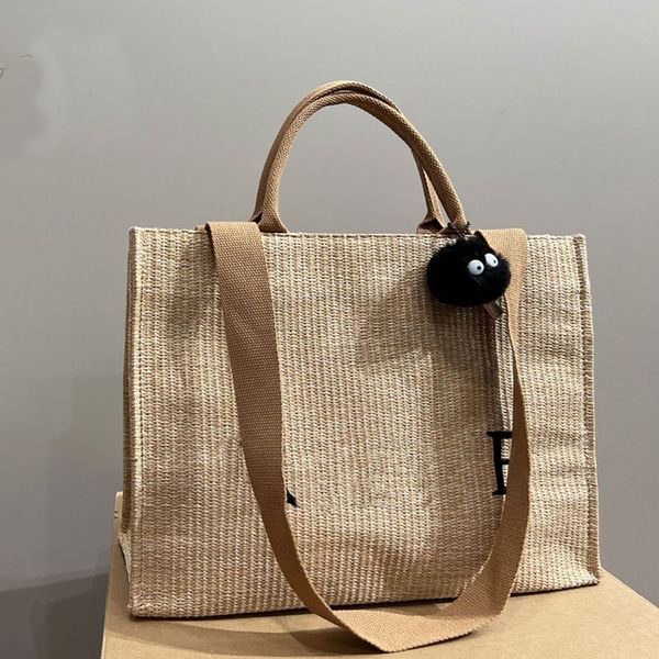 large capacity straw woven shopping bag women tote bags shoulder handbag fashion embroidered letter internal zipper pocket designer handbags
large capacity straw woven shopping bag women tote bags shoulder handbag fashion embroidered letter internal zipper pocket designer handbags