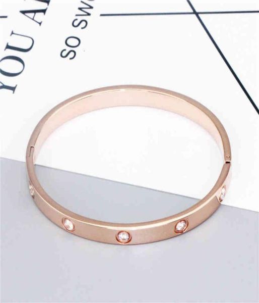 new fashion diamond inlaid buckle bracelet electroplated rose gold titanium steel bracelet7859726, Black
new fashion diamond inlaid buckle bracelet electroplated rose gold titanium steel bracelet7859726, Black