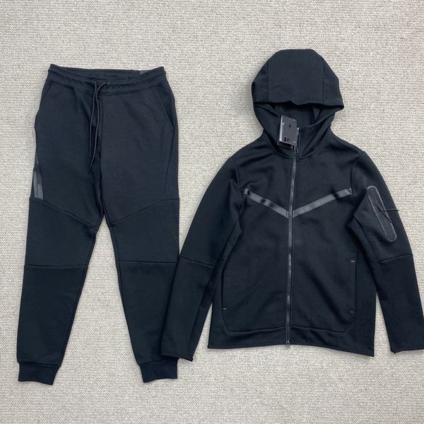mens womens tracksuits sweater trousers set designer hoodies streetwear sweatshirts sports suit embroidery letter decoration hoodies men pan, Gray
mens womens tracksuits sweater trousers set designer hoodies streetwear sweatshirts sports suit embroidery letter decoration hoodies men pan, Gray