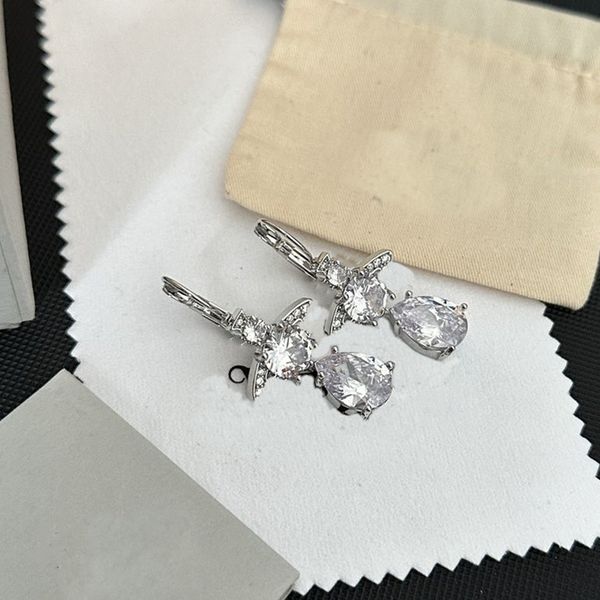 18k gold plated designers brand earrings designer letter ear stud women crystal pearl geometric earring for wedding party jewerlry accessori, Golden;silver
18k gold plated designers brand earrings designer letter ear stud women crystal pearl geometric earring for wedding party jewerlry accessori, Golden;silver