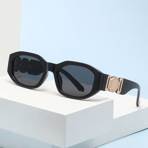 super cool big frame logo sunglasses can send counter box europe and the united states fashion elderly head big frame sunglasses for men and, White;black
super cool big frame logo sunglasses can send counter box europe and the united states fashion elderly head big frame sunglasses for men and, White;black