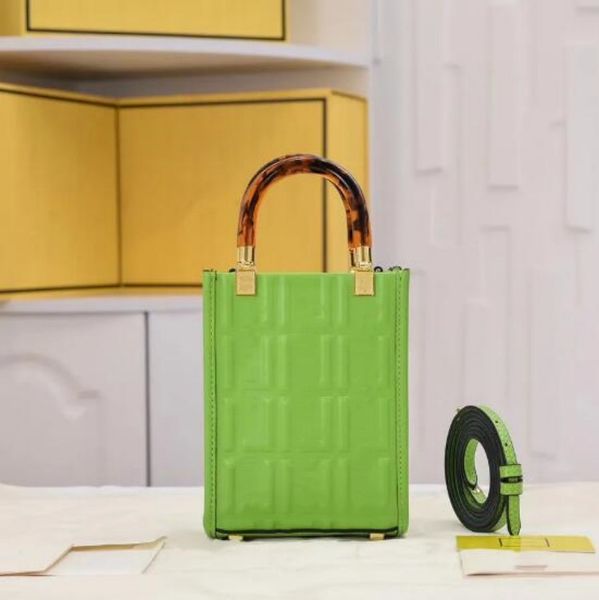 designer tote bags fashion embossing evening bag classic genuine leather woman handbag crossbody bags trendy popular shoulder bag
designer tote bags fashion embossing evening bag classic genuine leather woman handbag crossbody bags trendy popular shoulder bag