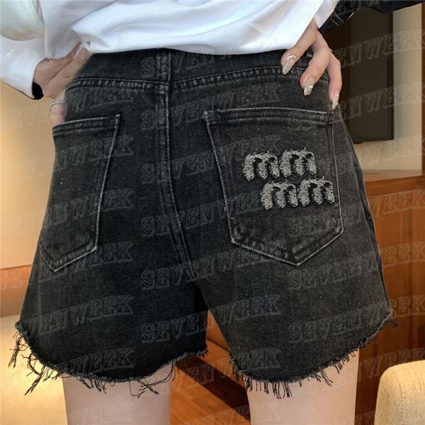 embroidered letter denim short pants for women vintage style jeans high street womens mini shorts, White;black
embroidered letter denim short pants for women vintage style jeans high street womens mini shorts, White;black