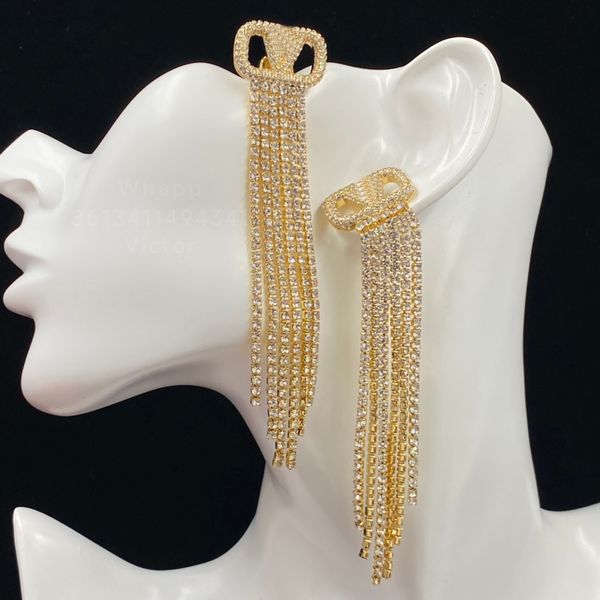 vaientino earrings designer for woman official reproductions 5a t0p anniversary gift gold plated 18k classic style jewelry fashion with box, White
vaientino earrings designer for woman official reproductions 5a t0p anniversary gift gold plated 18k classic style jewelry fashion with box, White