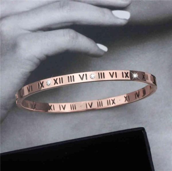 fashion roman digital bracelet versatile couple buckle titanium steel bracelet accessories4804769, Black
fashion roman digital bracelet versatile couple buckle titanium steel bracelet accessories4804769, Black