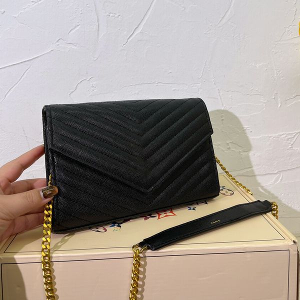 luxurys designers women monogram woc shoulder bag ladies commuter cross body messenger front flap tote female chest metal bag womans waist s
luxurys designers women monogram woc shoulder bag ladies commuter cross body messenger front flap tote female chest metal bag womans waist s