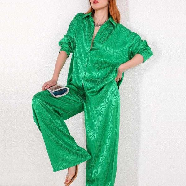 spring and autumn womens glossy pant dark striped long sleeve loose shirt elastic waist pants two piece set, White
spring and autumn womens glossy pant dark striped long sleeve loose shirt elastic waist pants two piece set, White