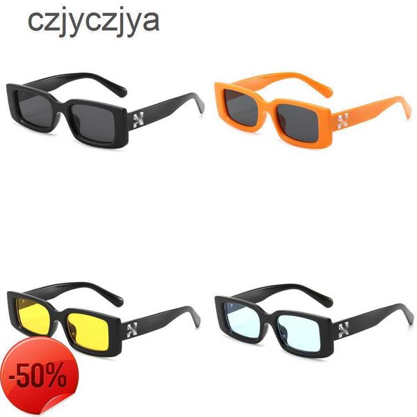 sunglasses fashion sunglasses luxury offs white frames style square brand men women sunglass arrow x black frame eyewear trend sun glasses b, White;black
sunglasses fashion sunglasses luxury offs white frames style square brand men women sunglass arrow x black frame eyewear trend sun glasses b, White;black